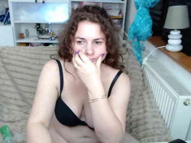 DomSubFemme webcam