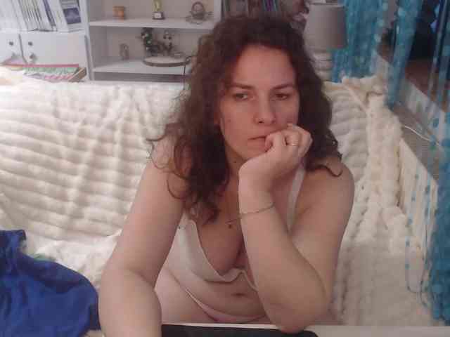 DomSubFemme webcam