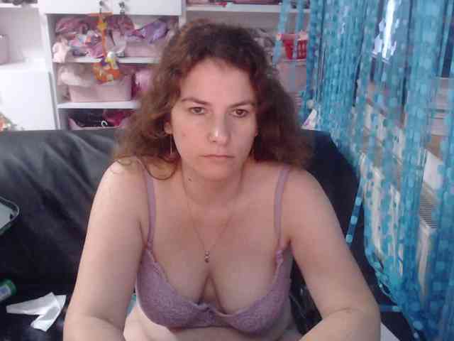 DomSubFemme webcam
