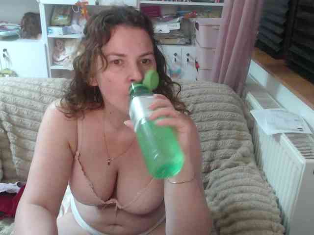 DomSubFemme webcam