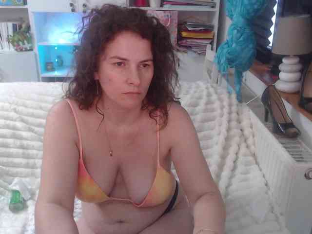 DomSubFemme webcam