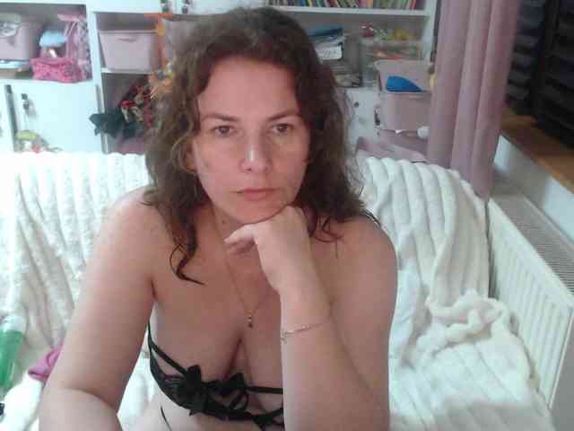 DomSubFemme webcam