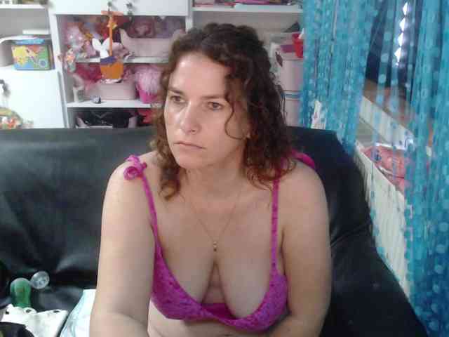 DomSubFemme webcam