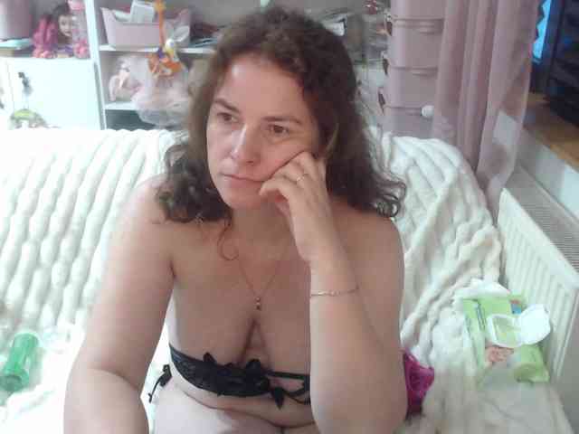 DomSubFemme webcam