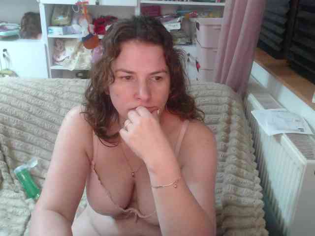 DomSubFemme webcam