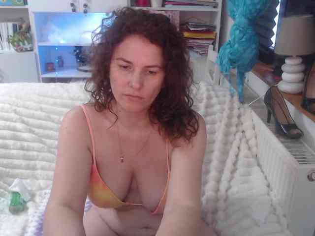 DomSubFemme webcam