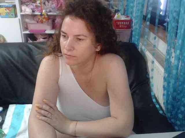 DomSubFemme webcam