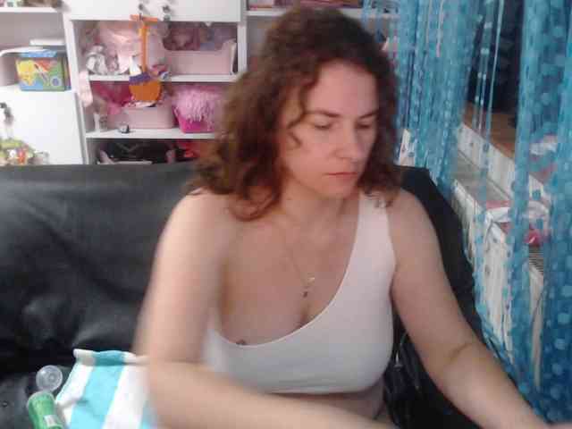 DomSubFemme webcam