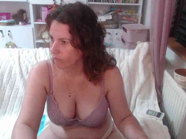 DomSubFemme webcam