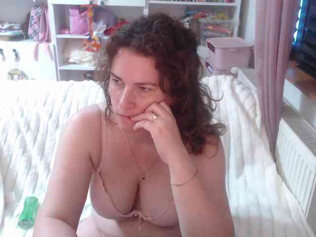 DomSubFemme webcam