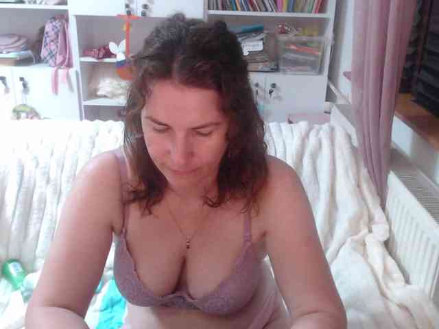 DomSubFemme webcam