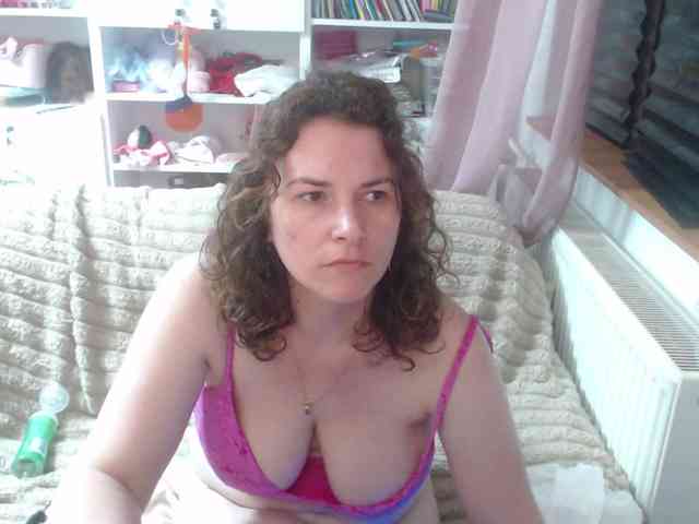 DomSubFemme webcam