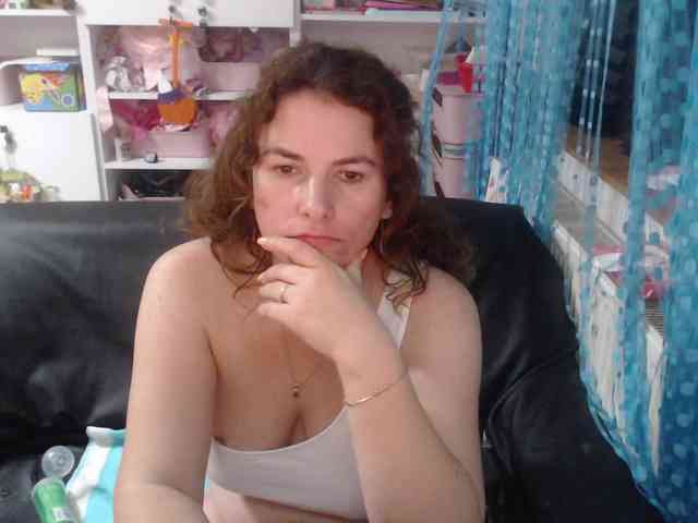 DomSubFemme webcam