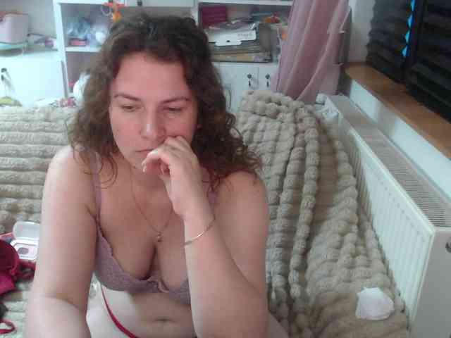 DomSubFemme webcam