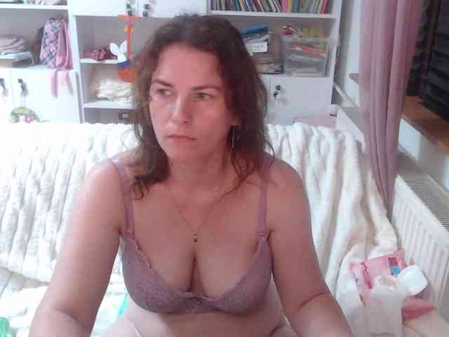 DomSubFemme webcam