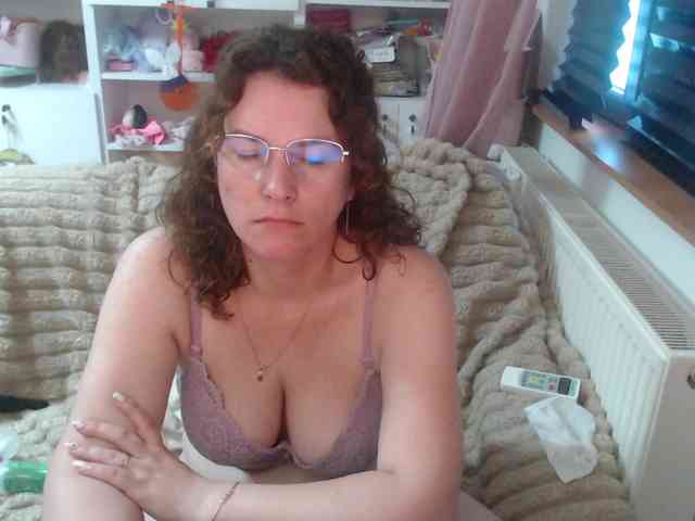 DomSubFemme webcam