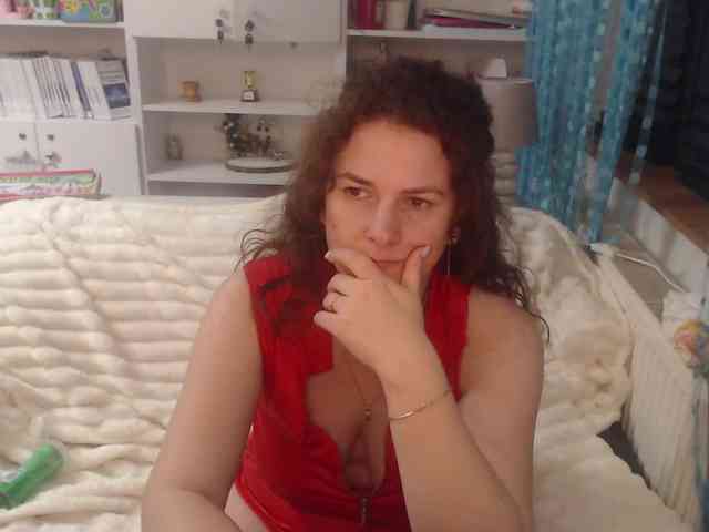 DomSubFemme webcam