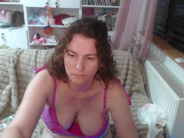 DomSubFemme webcam
