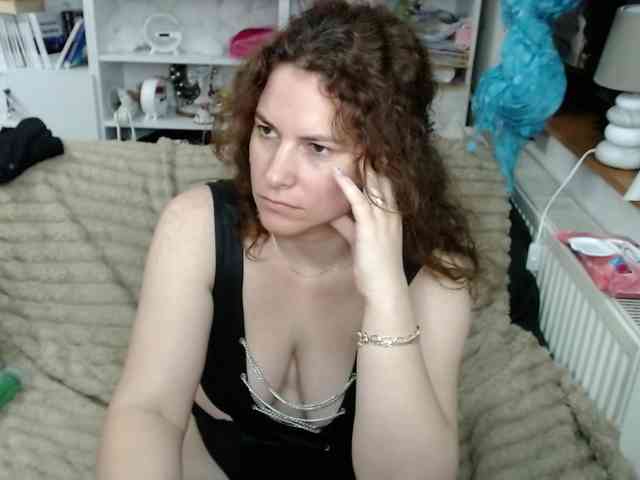 DomSubFemme webcam