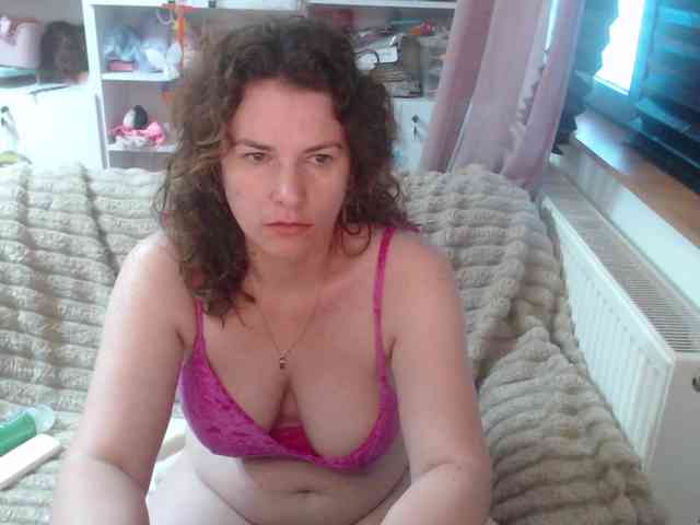 DomSubFemme webcam