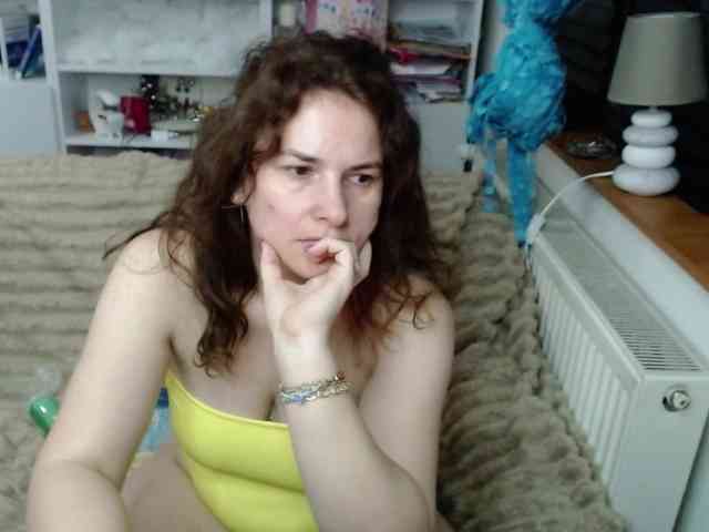 DomSubFemme webcam