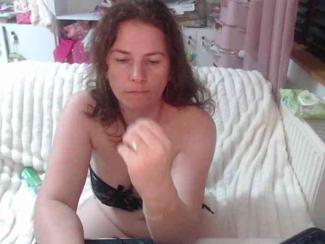 DomSubFemme webcam