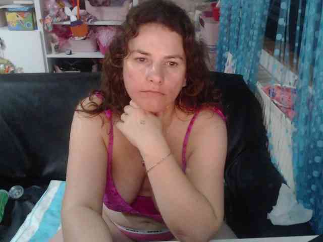 DomSubFemme webcam