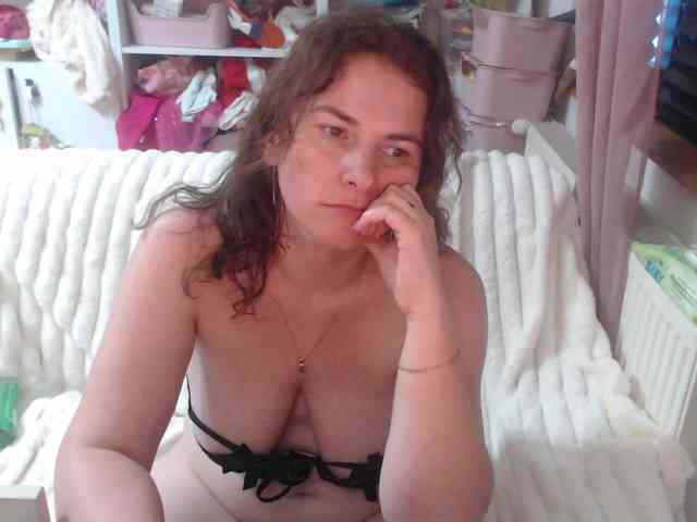 DomSubFemme webcam