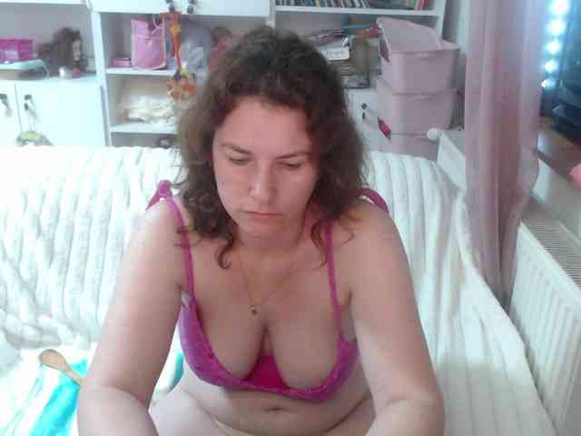 DomSubFemme webcam