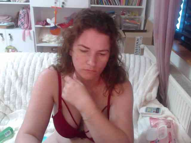 DomSubFemme webcam