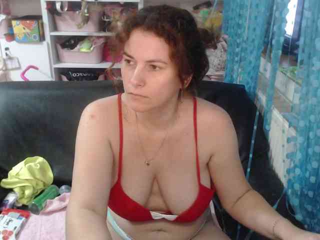DomSubFemme webcam