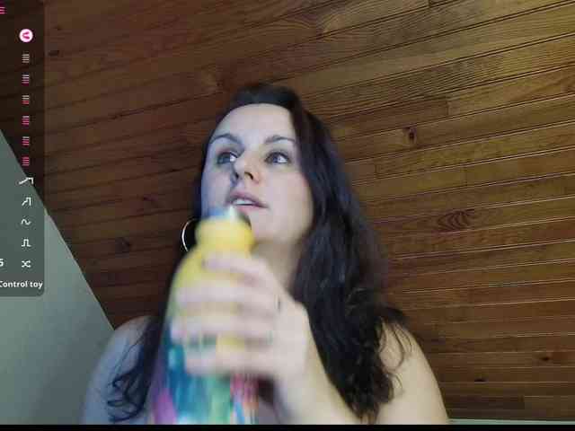 Sheyene24 webcam