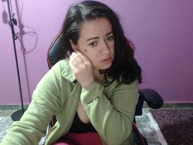 GldSquirt23 webcam bongacams model stream image