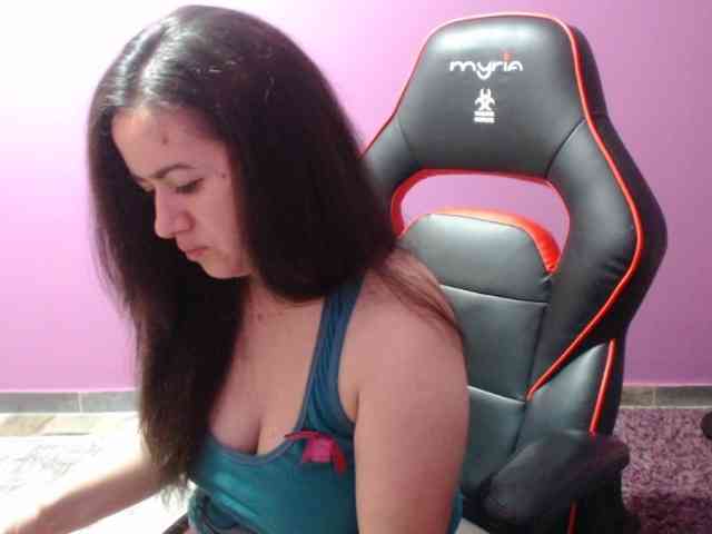 GldSquirt23 webcam