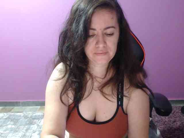 GldSquirt23 webcam