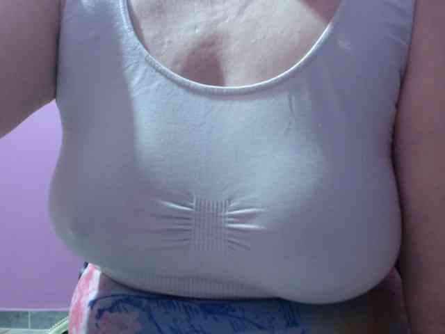 GldSquirt23 webcam