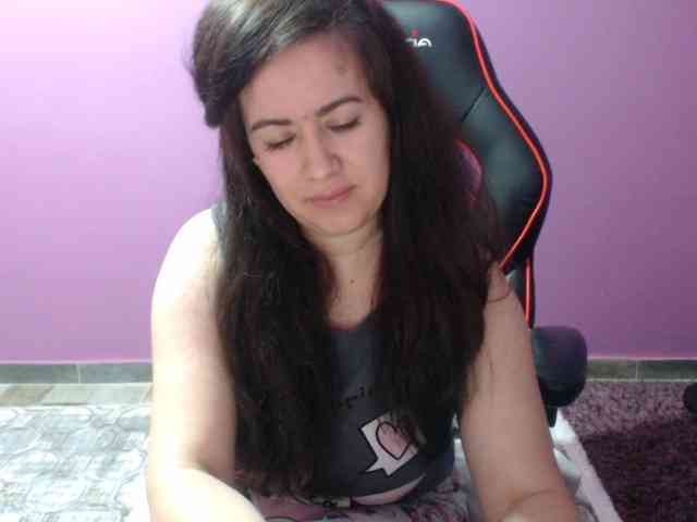 GldSquirt23 webcam