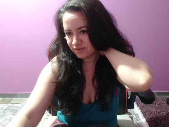 GldSquirt23 webcam