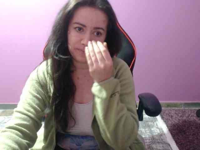 GldSquirt23 webcam
