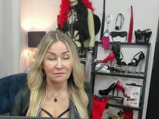 Soft-Crystal Porn Show