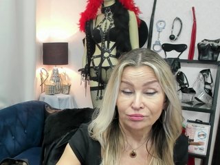 Soft-Crystal Porn Show