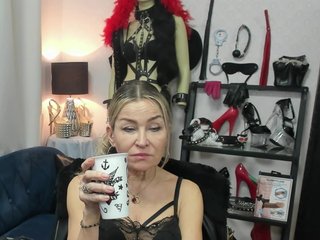 Soft-Crystal Porn Show