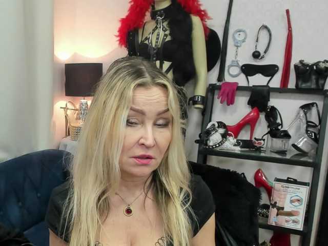 soft-crystal's BongaCams show and profile