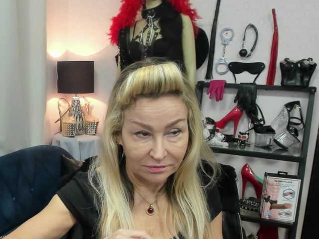 soft-crystal's BongaCams show and profile