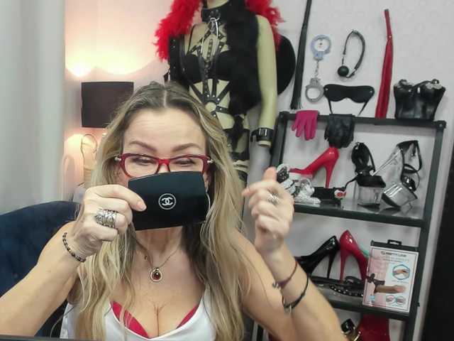 soft-crystal's BongaCams show and profile