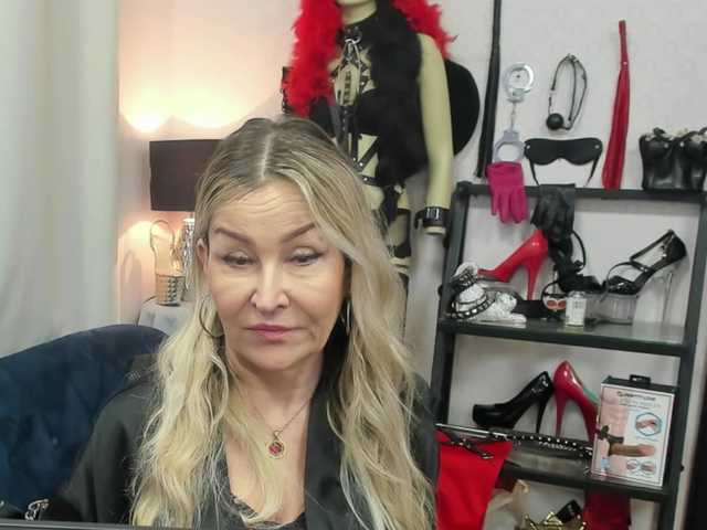 soft-crystal's BongaCams show and profile