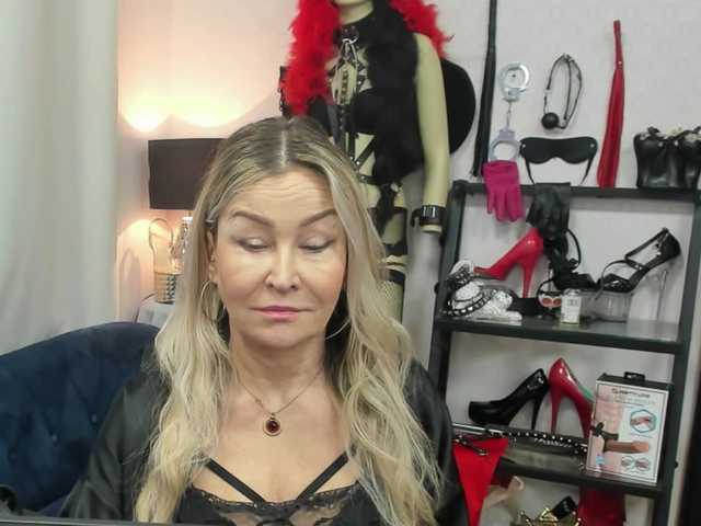 soft-crystal's BongaCams show and profile