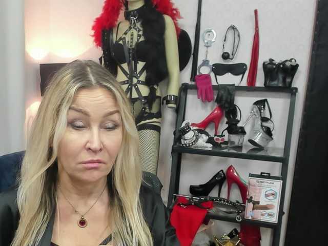 soft-crystal's BongaCams show and profile