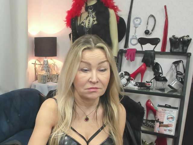 soft-crystal's BongaCams show and profile