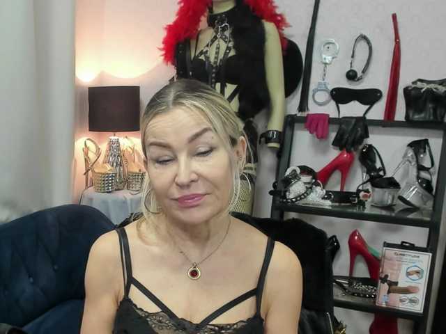 soft-crystal's BongaCams show and profile